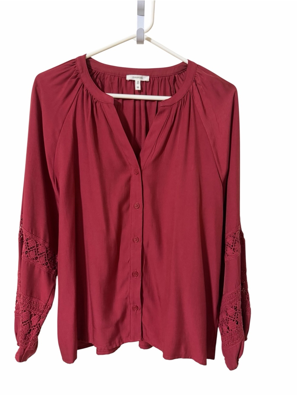 Women's Button-Front Lace Sleeve Blouse in Burgundy